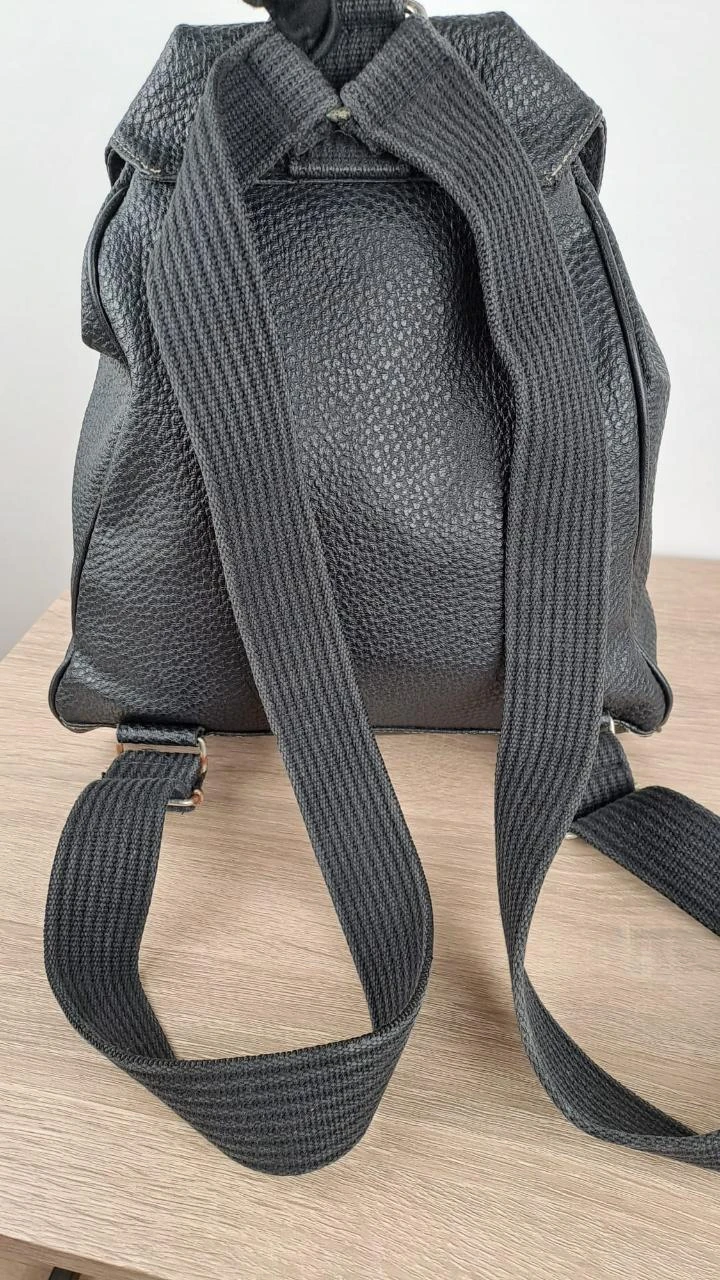 Reversible flap backpack / Vintage / Black / Unisex / Faux leather / 124 – photo 6